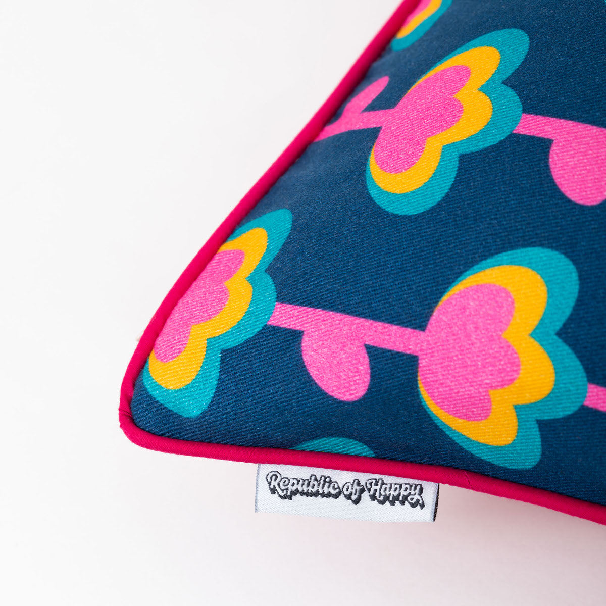 VERTICAL FLOWERS - Bright and colourful double-sided cushion cover