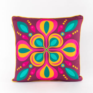PINK FLORAL MANDALA - Bright and colourful double-sided cushion cover