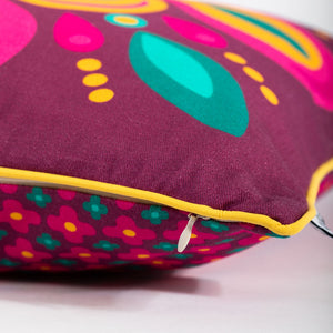PINK FLORAL MANDALA - Bright and colourful double-sided cushion cover