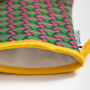 TROPICAL LEAVES - Single oven glove with colourful geometric pattern