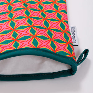 FLOWER FIELD - Single oven glove with colourful geometric pattern